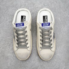 Golden Goose Super-Star GGDB 小脏鞋休闲时尚板鞋 设计有一种不修边幅的酷感 Golden Goose Super-Star GGDB 小脏鞋休闲时尚板鞋 设计有一种不修边幅的酷感