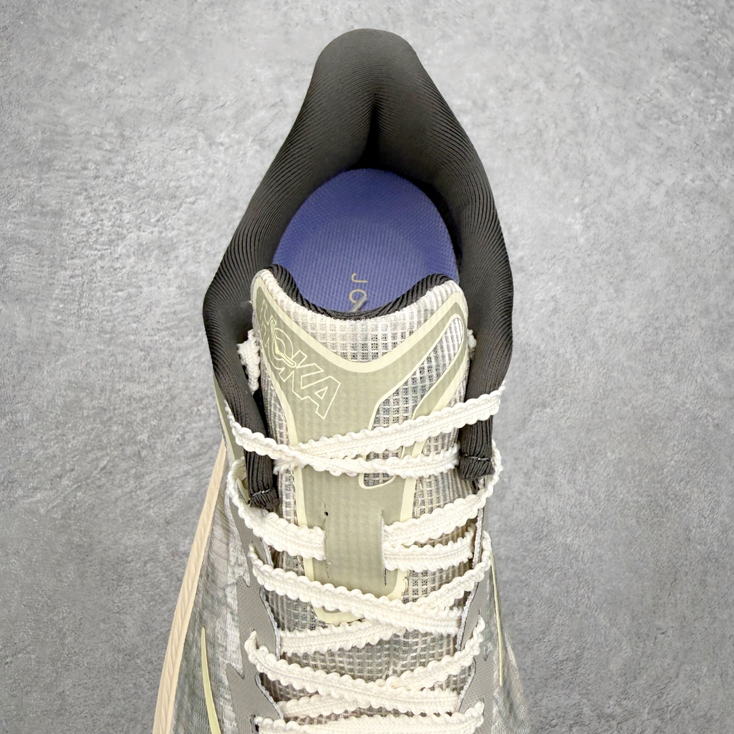 HOKA ONE ONE × John Elliott Rocket X 3 舒适贴合跑步鞋 男女同款 