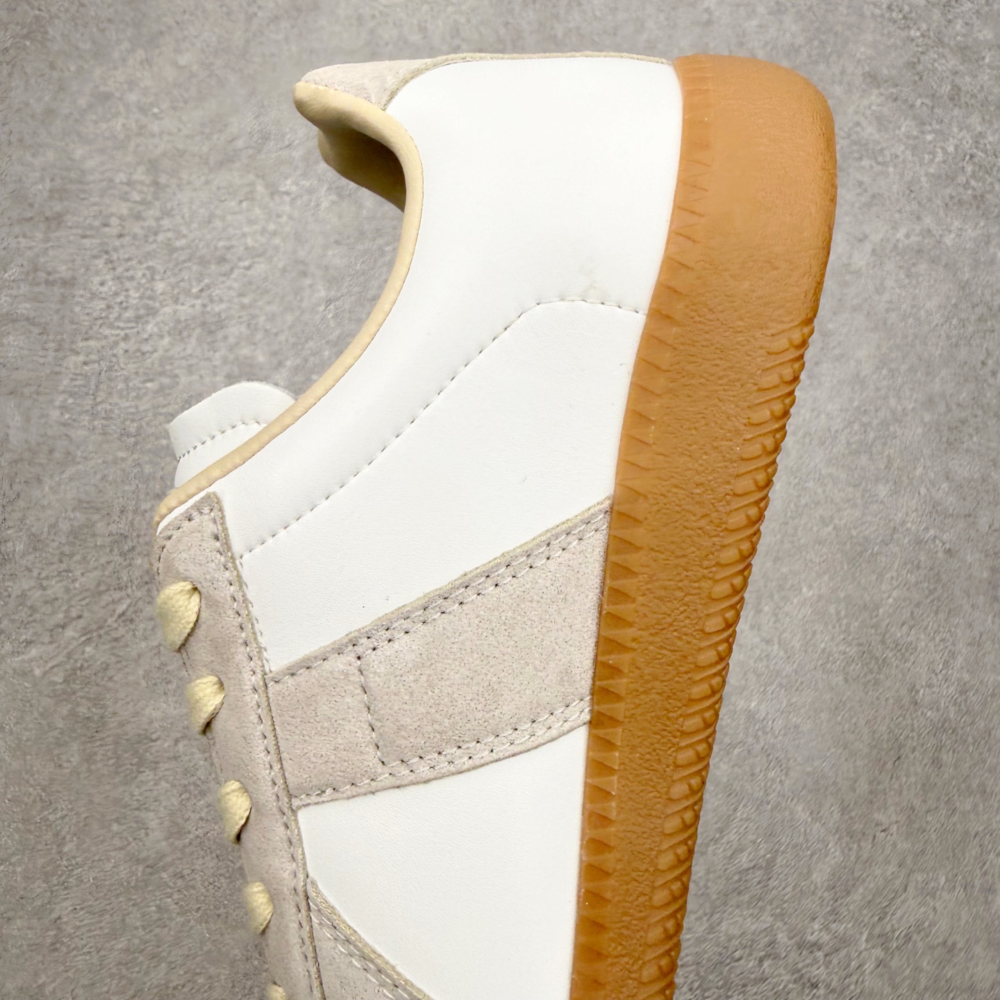 ＃TG Maison Margiela Calfskin Replica 马吉拉复古低帮时尚德训鞋 上万