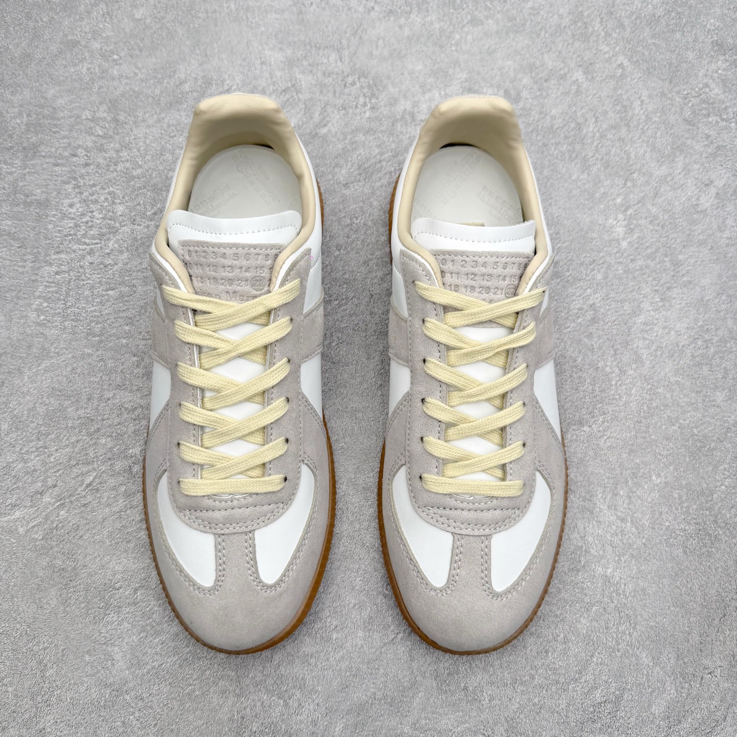 ＃TG Maison Margiela Calfskin Replica 马吉拉复古低帮时尚德训鞋 上万