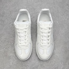 #TG Maison Margiela Calfskin Replica 马吉拉复古低帮时尚德训鞋 上万 #TG Maison Margiela Calfskin Replica 马吉拉复古低帮时尚德训鞋 上万