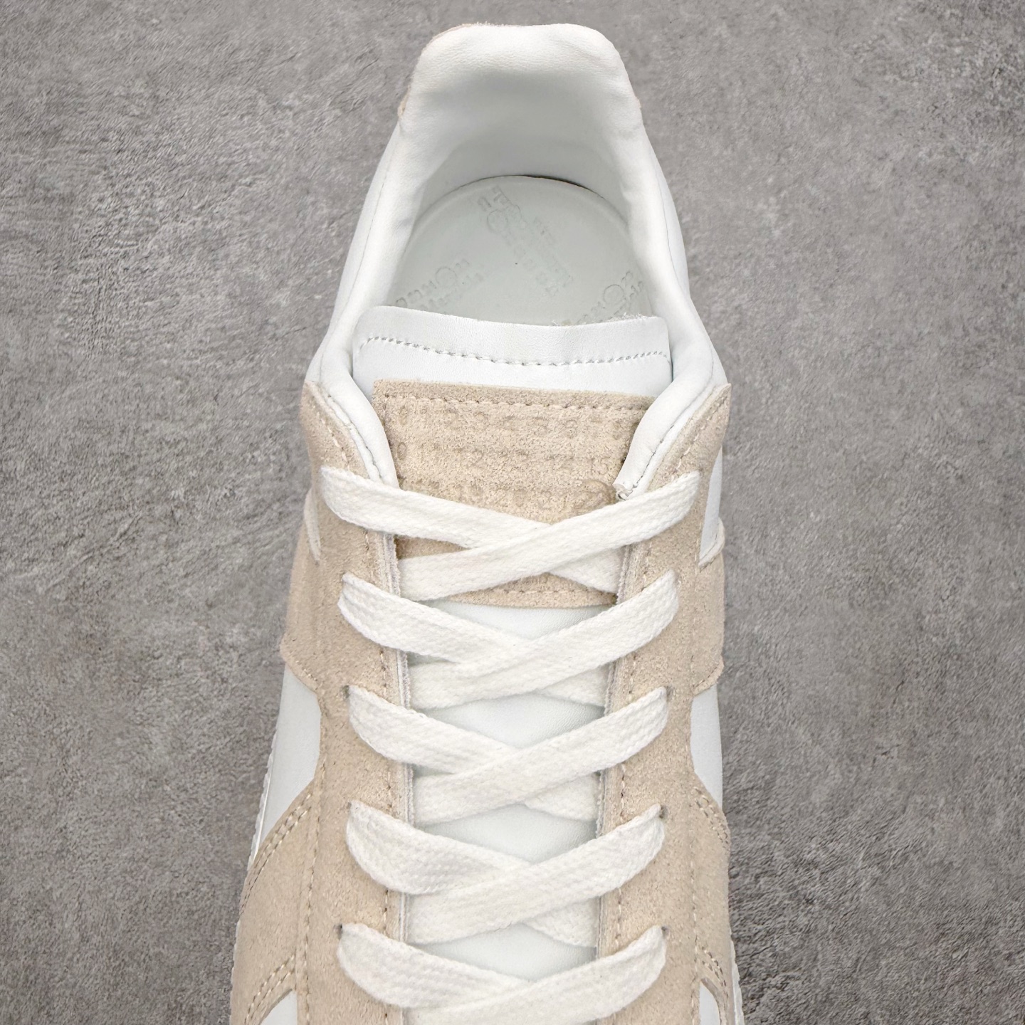 ＃TG Maison Margiela Calfskin Replica 马吉拉复古低帮时尚德训鞋 上万