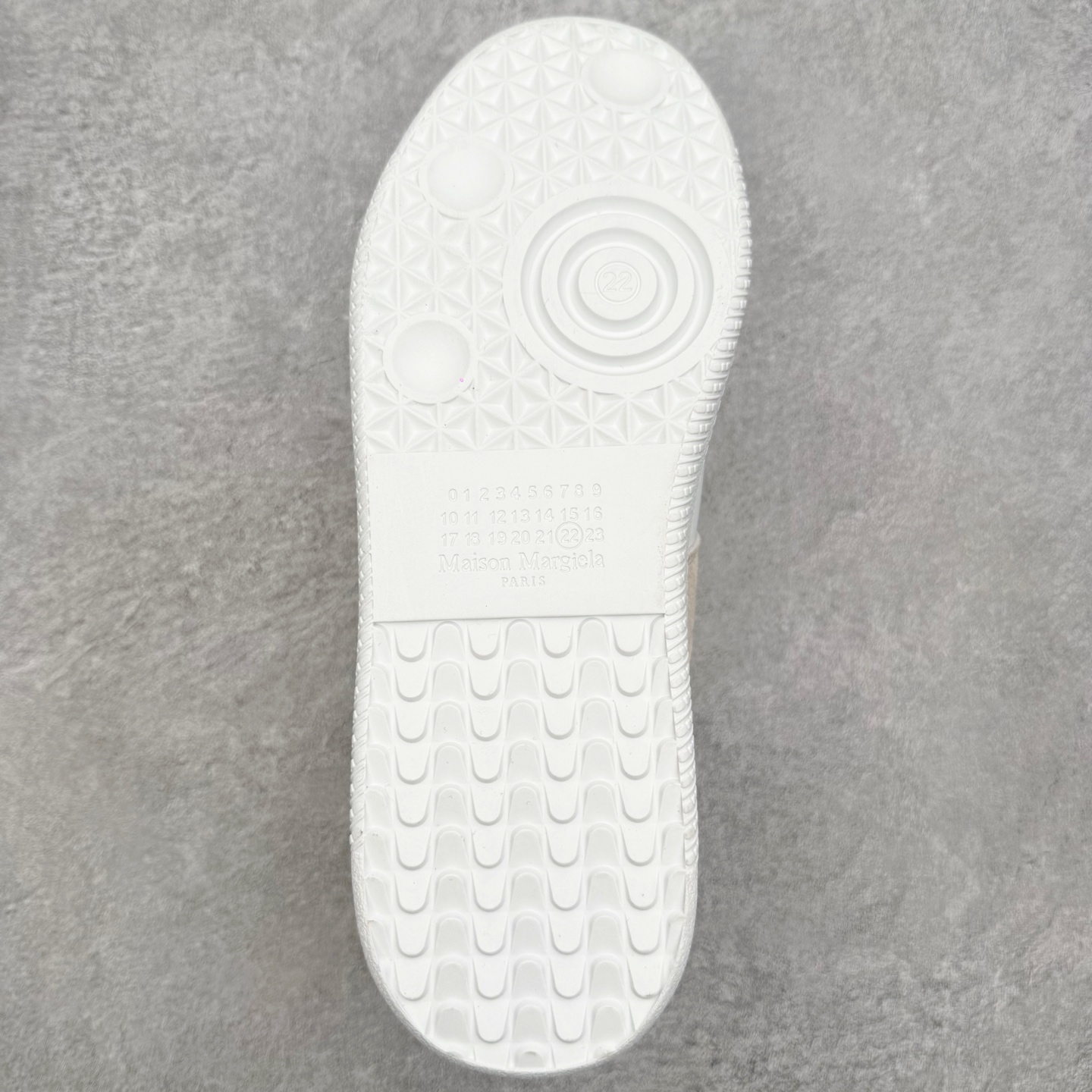 ＃TG Maison Margiela Calfskin Replica 马吉拉复古低帮时尚德训鞋 上万