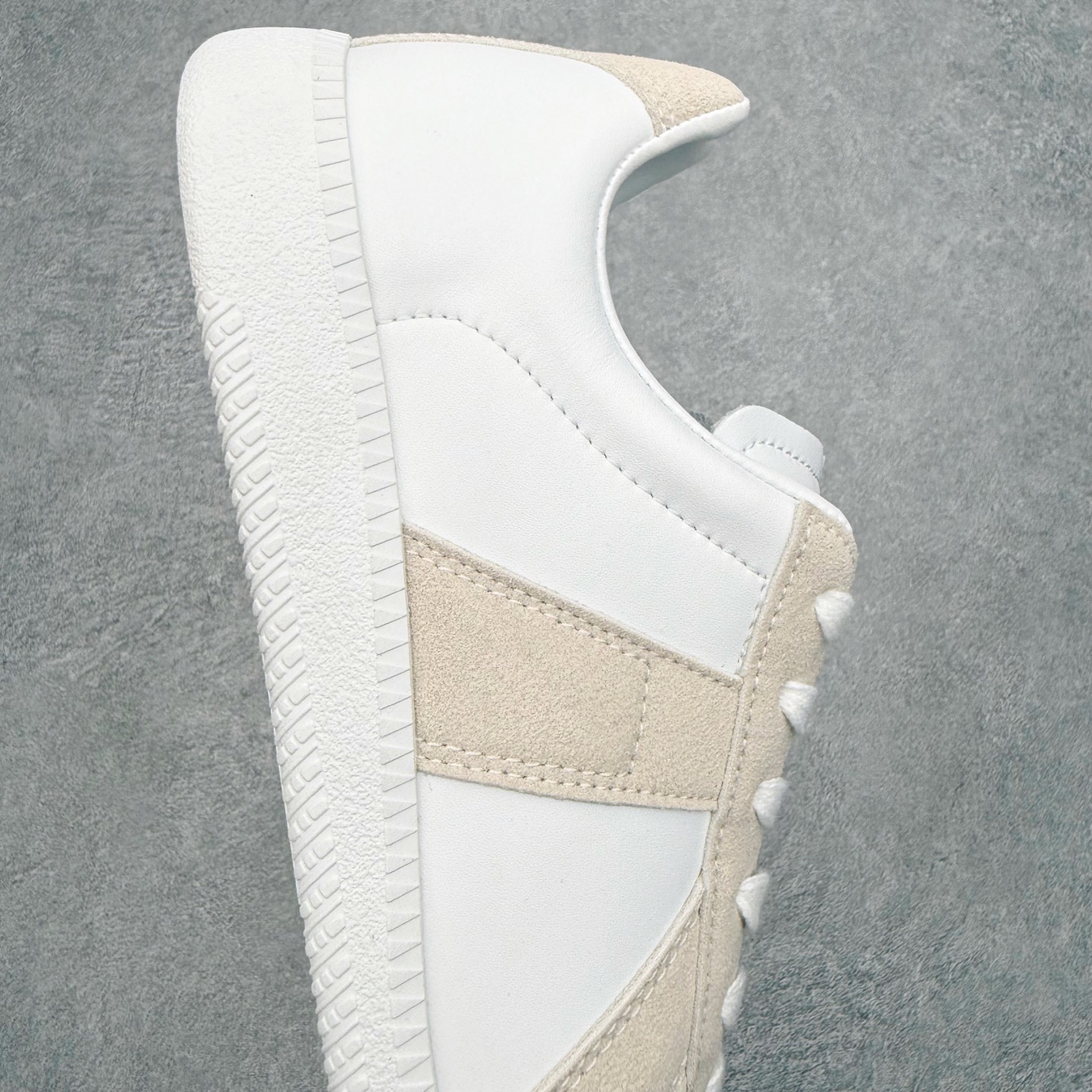 ＃TG Maison Margiela Calfskin Replica 马吉拉复古低帮时尚德训鞋 上万