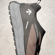 迪桑特DESCENTE Running EASE AIR WIRE缓震透气轻便 跑步鞋 男款 DESCE 迪桑特DESCENTE Running EASE AIR WIRE缓震透气轻便 跑步鞋 男款 DESCE