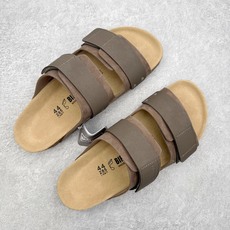 #GD广顶 Birkenstock Roma 勃肯绒面金属针扣软木底拖鞋 牛皮绒面革质地柔软 搭配可调节 #GD广顶 Birkenstock Roma 勃肯绒面金属针扣软木底拖鞋 牛皮绒面革质地柔软 搭配可调节