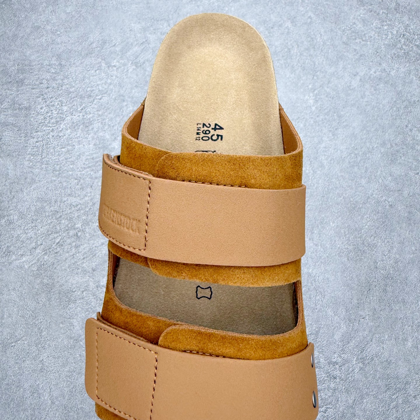 ＃GD广顶 Birkenstock Roma 勃肯绒面金属针扣软木底拖鞋 牛皮绒面革质地柔软 搭配可调节
