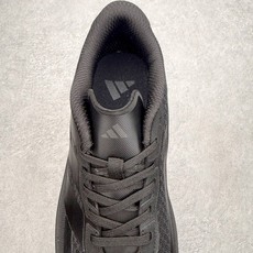AD Hyperboost Edge 爆米花缓震舒适贴合跑步鞋 在 BOOST 之前冠以了 “HYPER AD Hyperboost Edge 爆米花缓震舒适贴合跑步鞋 在 BOOST 之前冠以了 “HYPER