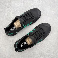 AD Terrex CC Boat 运动溯溪鞋户外涉水鞋 在夏日保持舒爽 采用舒适网材鞋面 MD大底 旨 AD Terrex CC Boat 运动溯溪鞋户外涉水鞋 在夏日保持舒爽 采用舒适网材鞋面 MD大底 旨