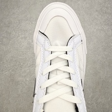Converse Sport Casual 星箭美式经典低帮滑板帆布鞋鞋面采用精选厚实透气帆布,挺括有型 Converse Sport Casual 星箭美式经典低帮滑板帆布鞋鞋面采用精选厚实透气帆布,挺括有型