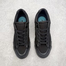 Converse Sport Casual 星箭美式经典低帮滑板帆布鞋鞋面采用精选厚实透气帆布,挺括有型 Converse Sport Casual 星箭美式经典低帮滑板帆布鞋鞋面采用精选厚实透气帆布,挺括有型