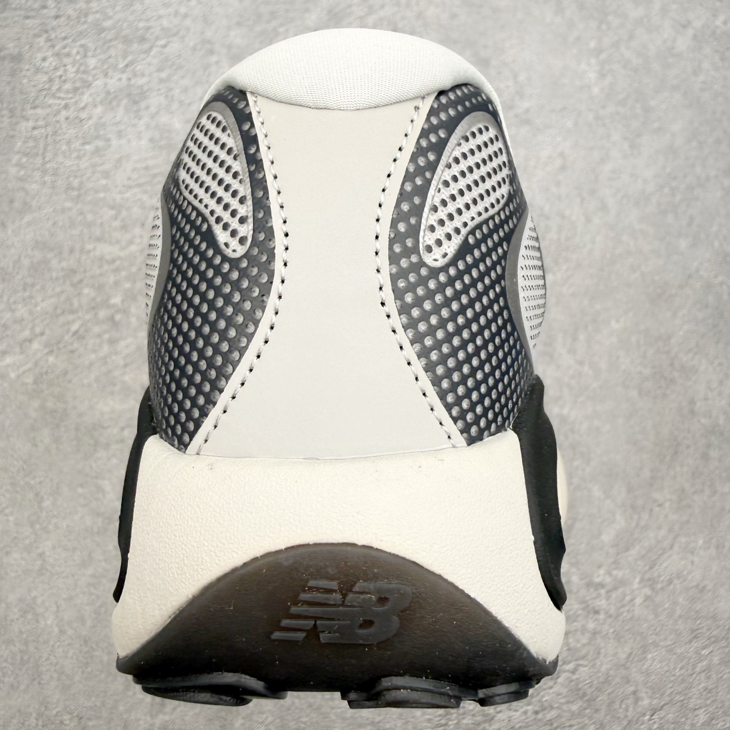 New Balance NB AC Runner 舒适贴合支撑跑步鞋 New Balance公司于190