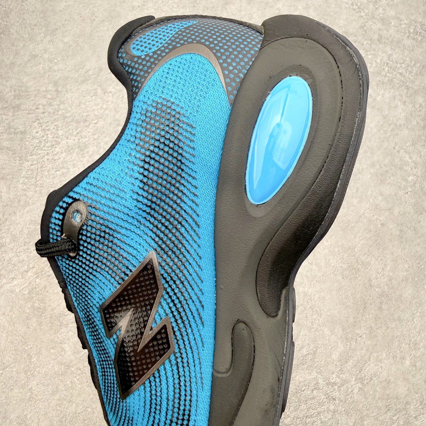 New Balance NB AC Runner 舒适贴合支撑跑步鞋 New Balance公司于190