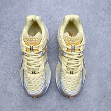 Brooks布鲁克斯 Adrenaline GTS 10 舒适贴合 跑步鞋 男女同款 Brooks 四大 Brooks布鲁克斯 Adrenaline GTS 10 舒适贴合 跑步鞋 男女同款 Brooks 四大