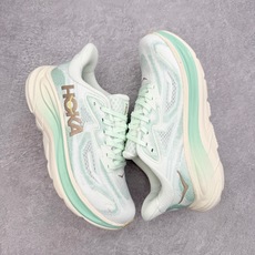 HOKA ONE ONE Clifton 克里夫顿10代专业性能减震公路跑步鞋 轻盈透气的针织网面和纱线 HOKA ONE ONE Clifton 克里夫顿10代专业性能减震公路跑步鞋 轻盈透气的针织网面和纱线