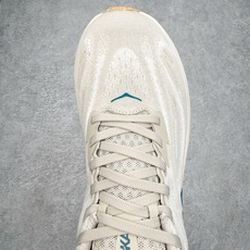 HOKA ONE ONE Clifton 克里夫顿10代专业性能减震公路跑步鞋 轻盈透气的针织网面和纱线 HOKA ONE ONE Clifton 克里夫顿10代专业性能减震公路跑步鞋 轻盈透气的针织网面和纱线