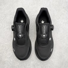 迪桑特DESCENTE RUNNING系列 LAVITATE 3.0 AIR WIRE 缓震舒适 BOA 迪桑特DESCENTE RUNNING系列 LAVITATE 3.0 AIR WIRE 缓震舒适 BOA