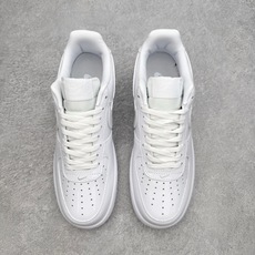 NK Air Force 1´07 Low Patent Pack 空军一号低帮百搭休闲运动板鞋 IV2 NK Air Force 1´07 Low Patent Pack 空军一号低帮百搭休闲运动板鞋 IV2