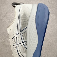 ASICS GEL-KAYANO 33 舒适贴合透气支撑回弹跑步鞋 ASICS(亚瑟士)是日本实业家鬼冢 ASICS GEL-KAYANO 33 舒适贴合透气支撑回弹跑步鞋 ASICS(亚瑟士)是日本实业家鬼冢