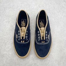 Vans Authentic Kickdown 2.0复古走线生胶低帮休闲帆布鞋鞋面采用全麂皮材质,质感 Vans Authentic Kickdown 2.0复古走线生胶低帮休闲帆布鞋鞋面采用全麂皮材质,质感