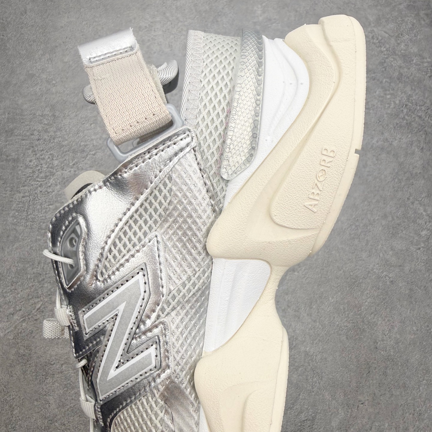 New Balance NB9060 Summer Raincloud 穆勒半拖凉鞋舒适贴合支撑生活休闲