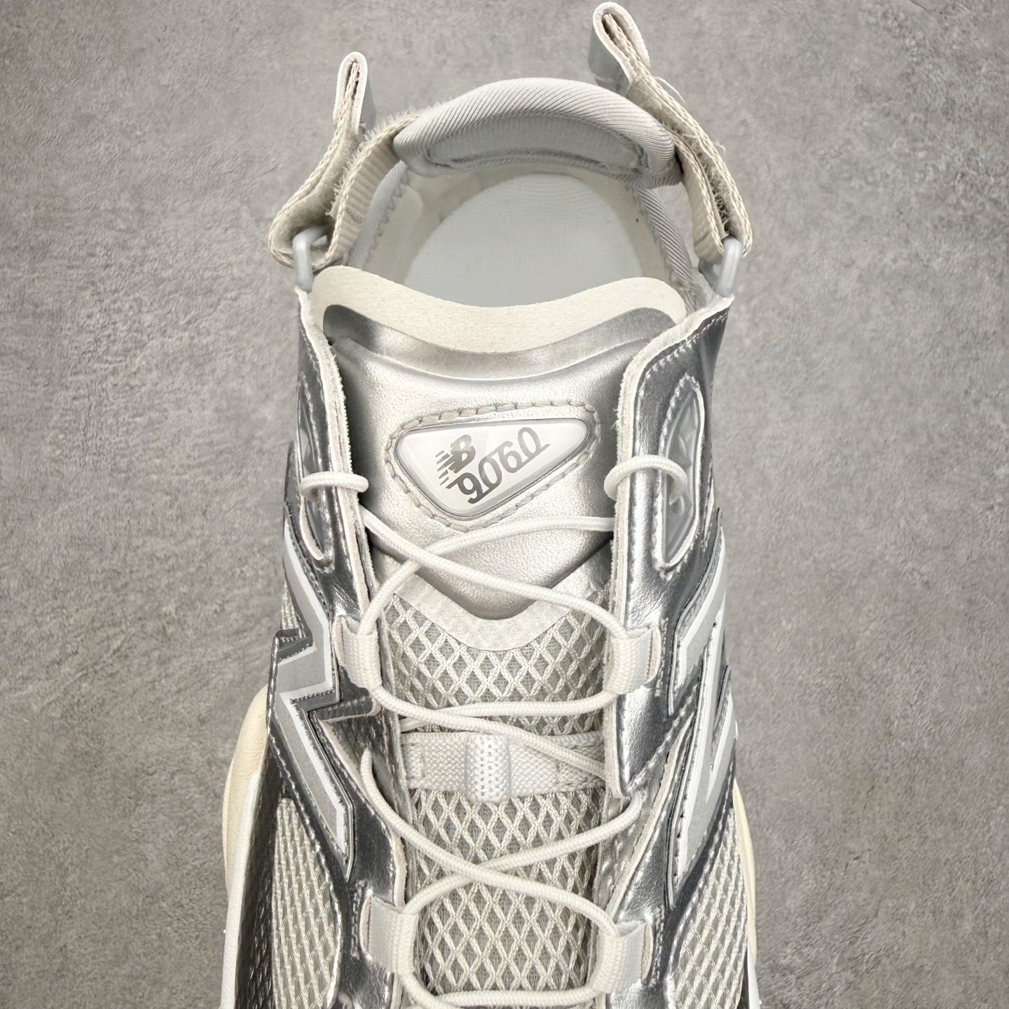 New Balance NB9060 Summer Raincloud 穆勒半拖凉鞋舒适贴合支撑生活休闲