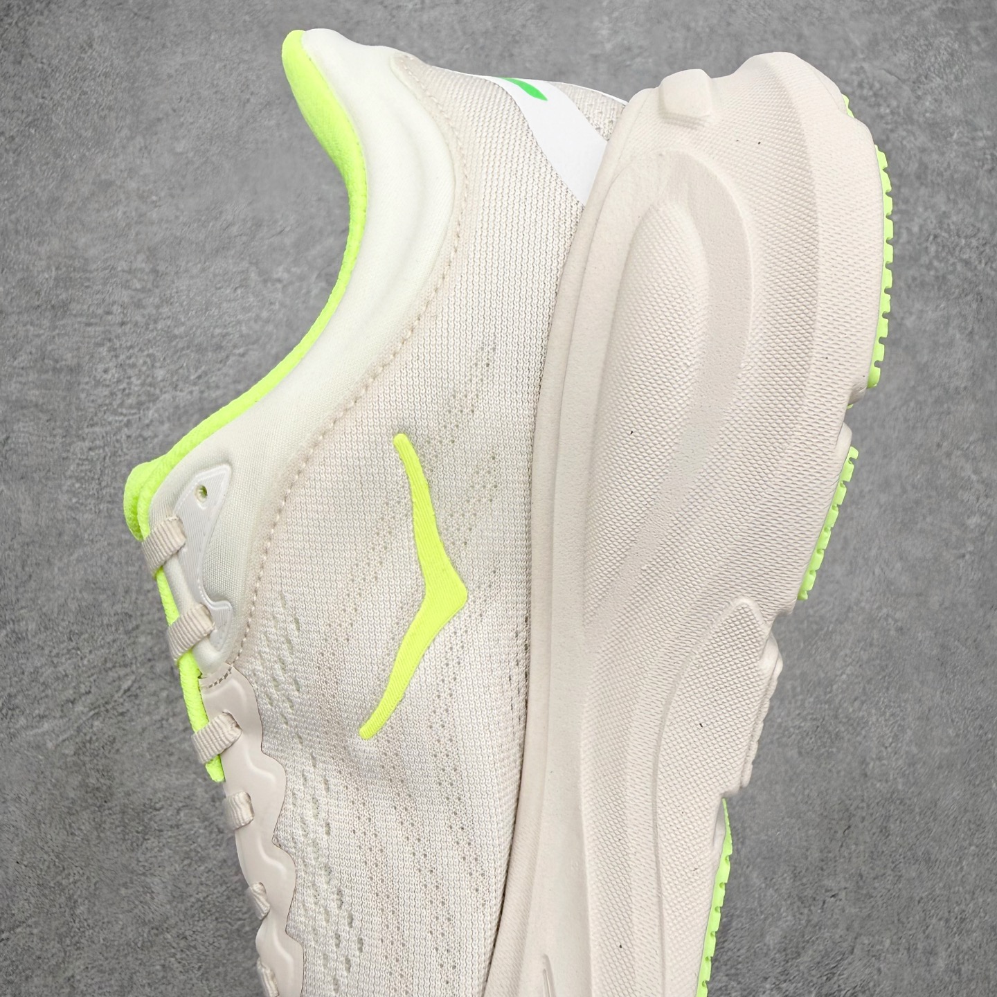 HOKA ONE ONE Bondi 9 WIDE 邦迪九代舒适防滑耐磨低帮休闲跑步鞋 HOKA ONE