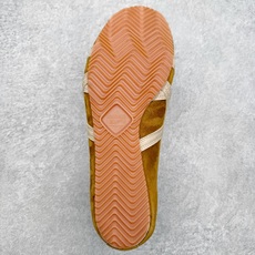 VERSACE × Onitsuka Tiger 范思哲联名款 Tai-Chi Sakura 鬼冢虎牛皮 VERSACE × Onitsuka Tiger 范思哲联名款 Tai-Chi Sakura 鬼冢虎牛皮