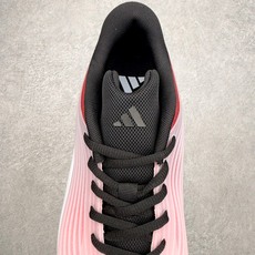 AD Hyperboost Edge 爆米花缓震舒适贴合跑步鞋 在 BOOST 之前冠以了 “HYPER AD Hyperboost Edge 爆米花缓震舒适贴合跑步鞋 在 BOOST 之前冠以了 “HYPER