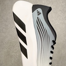 AD Hyperboost Edge 爆米花缓震舒适贴合跑步鞋 在 BOOST 之前冠以了 “HYPER AD Hyperboost Edge 爆米花缓震舒适贴合跑步鞋 在 BOOST 之前冠以了 “HYPER