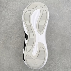 AD Hyperboost Edge 爆米花缓震舒适贴合跑步鞋 在 BOOST 之前冠以了 “HYPER AD Hyperboost Edge 爆米花缓震舒适贴合跑步鞋 在 BOOST 之前冠以了 “HYPER