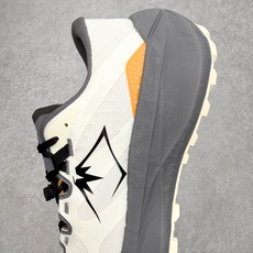 Asics Gel-Trabuco Max 5 舒适缓震轻便竞速 低帮跑步鞋 ASICS(亚瑟士)是日本 Asics Gel-Trabuco Max 5 舒适缓震轻便竞速 低帮跑步鞋 ASICS(亚瑟士)是日本
