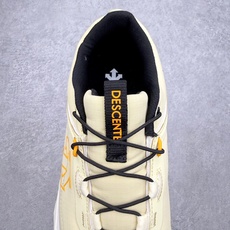 DESCENTE SKI STYLE SNOW RIDE 迪桑特舒适防滑耐磨低帮生活休闲鞋 DESCEN DESCENTE SKI STYLE SNOW RIDE 迪桑特舒适防滑耐磨低帮生活休闲鞋 DESCEN