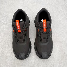 DESCENTE SKI STYLE SNOW RIDE 迪桑特舒适防滑耐磨低帮生活休闲鞋 DESCEN DESCENTE SKI STYLE SNOW RIDE 迪桑特舒适防滑耐磨低帮生活休闲鞋 DESCEN