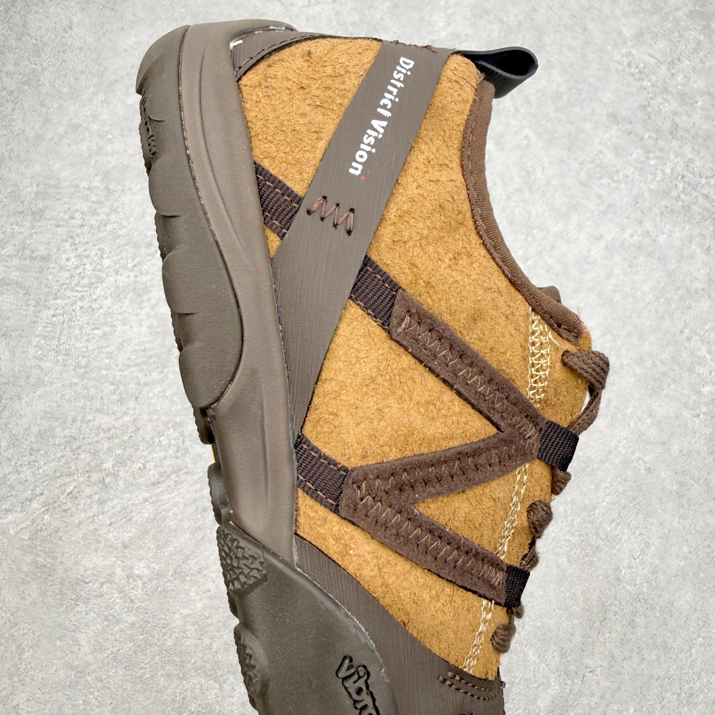 New Balance MT10 NB新百伦薄底赤足鞋减震防滑透气低帮休闲跑步鞋 尺码：36 37 37