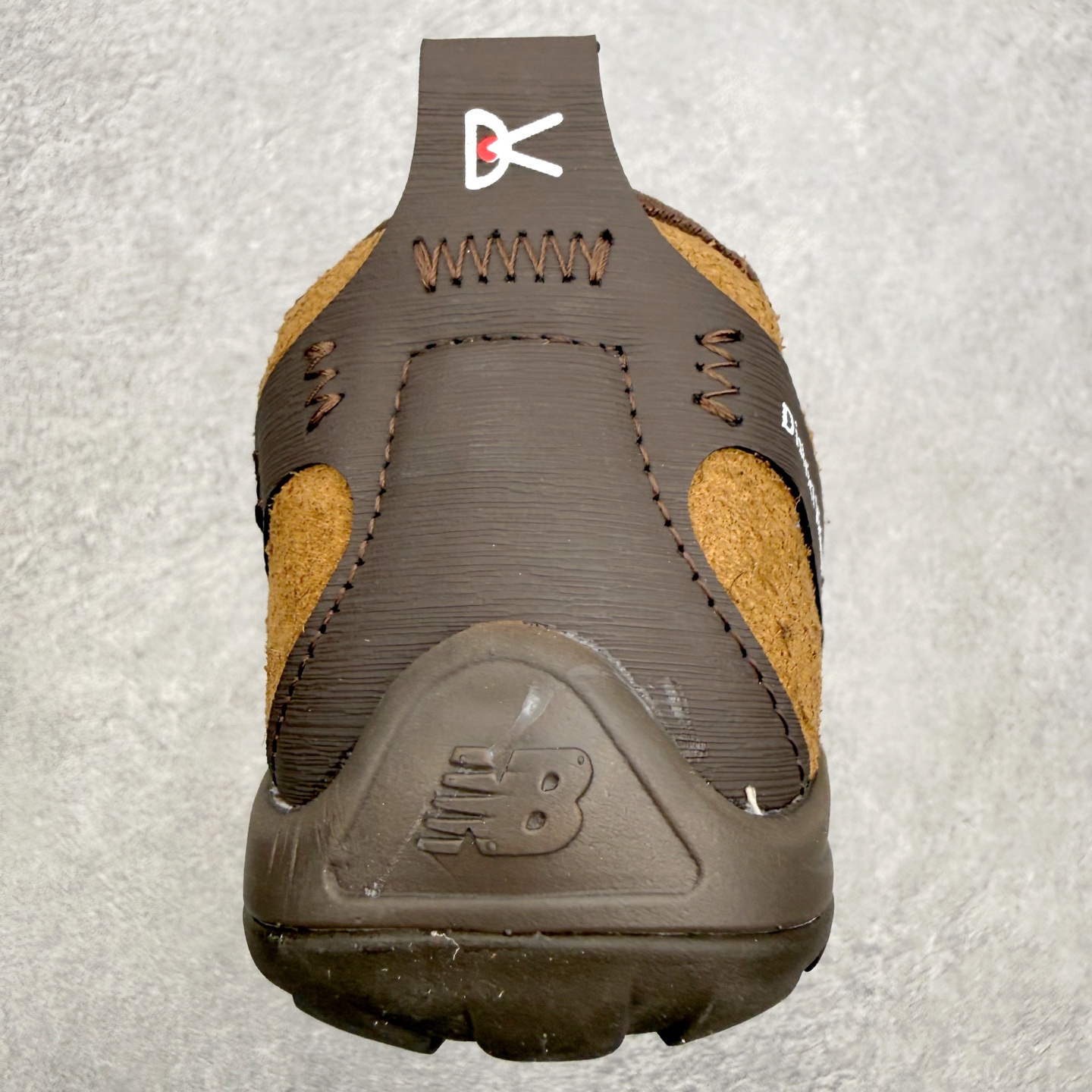 New Balance MT10 NB新百伦薄底赤足鞋减震防滑透气低帮休闲跑步鞋 尺码：36 37 37