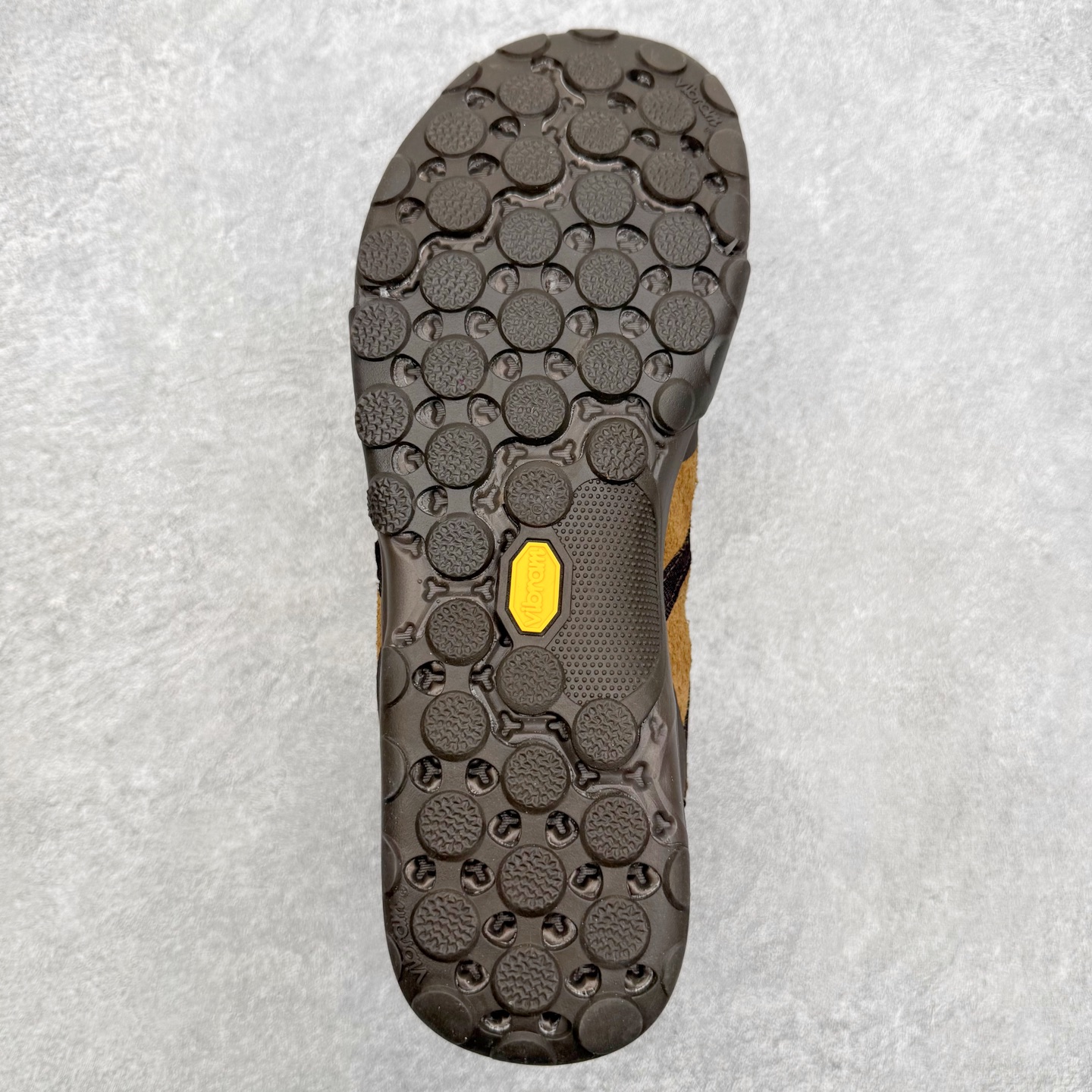 New Balance MT10 NB新百伦薄底赤足鞋减震防滑透气低帮休闲跑步鞋 尺码：36 37 37