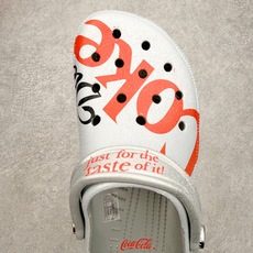 #DG莞产 Crocs卡骆驰 × Coca-Cola/可口可乐联名经典复古休闲外穿透气洞洞鞋 超强Lit #DG莞产 Crocs卡骆驰 × Coca-Cola/可口可乐联名经典复古休闲外穿透气洞洞鞋 超强Lit