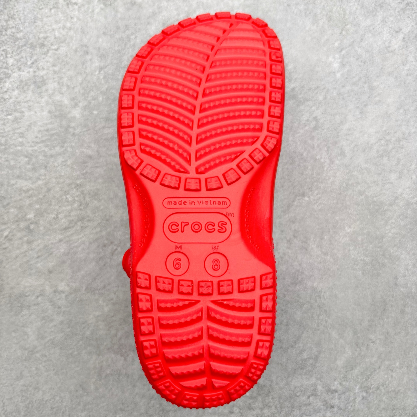 ＃DG莞产 Crocs卡骆驰 × Coca-Cola/可口可乐联名经典复古休闲外穿透气洞洞鞋 超强Lit
