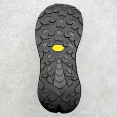 HOKA ONE ONE Infini Hike TC 舒适百搭沙滩凉鞋 HOKA ONE ONE是来自 HOKA ONE ONE Infini Hike TC 舒适百搭沙滩凉鞋 HOKA ONE ONE是来自