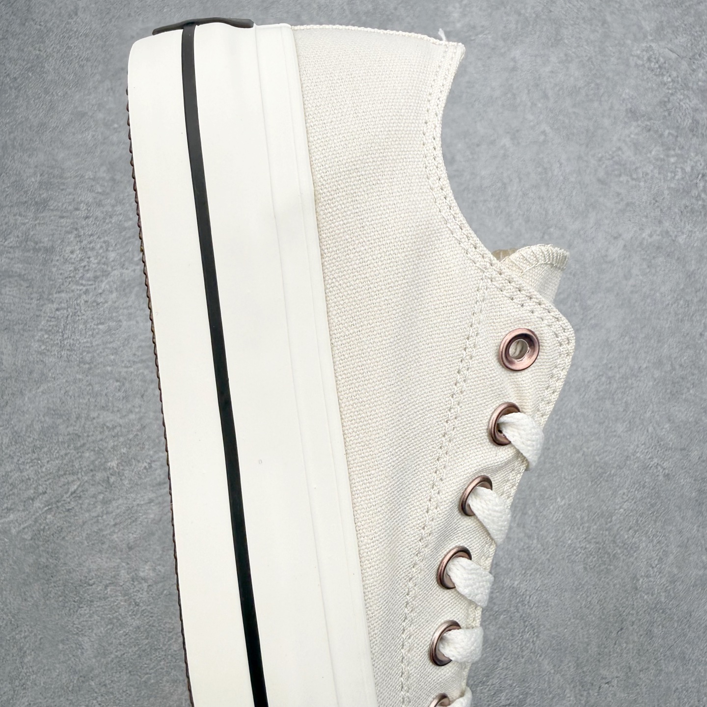 Converse All Star PLTSLogoDubrae PG OX 日系厚底帆布鞋采用高密透气