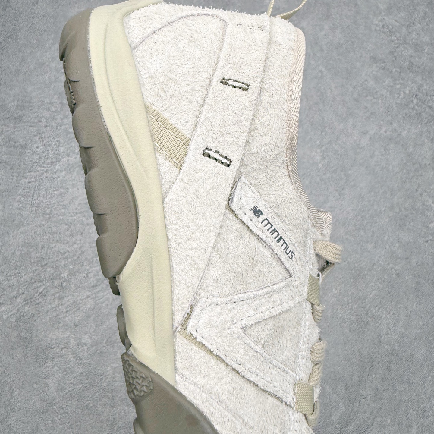 New Balance MT10 NB新百伦薄底赤足鞋减震防滑透气低帮休闲跑步鞋 尺码：36 37 37