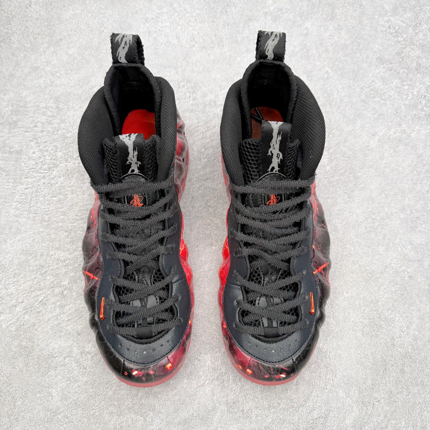 Stranger Things x NK Air Foamposite Pro 怪奇物语联名 红色闪电喷