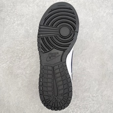 #YC纯原 NK Dunk Low 潮跃 DD1391-100 此款采用经典的黑白基底,在这之上,泼墨的 #YC纯原 NK Dunk Low 潮跃 DD1391-100 此款采用经典的黑白基底,在这之上,泼墨的