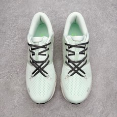 On Cloud X 4 昂跑舒适低帮跑步鞋 此运动品牌 开创于2010年 缓震着陆、强效回弹、轻柔质感 On Cloud X 4 昂跑舒适低帮跑步鞋 此运动品牌 开创于2010年 缓震着陆、强效回弹、轻柔质感
