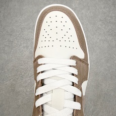 Air Jordan AJ1 Low 低帮 橄榄灰 -046 终端优势供应 市面中低帮最具代表性版本没有 Air Jordan AJ1 Low 低帮 橄榄灰 -046 终端优势供应 市面中低帮最具代表性版本没有