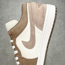 Air Jordan AJ1 Low 低帮 橄榄灰 -046 终端优势供应 市面中低帮最具代表性版本没有 Air Jordan AJ1 Low 低帮 橄榄灰 -046 终端优势供应 市面中低帮最具代表性版本没有