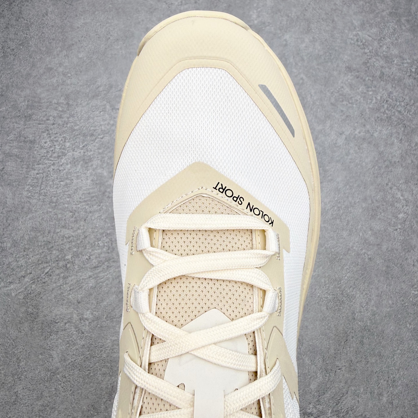 可隆KOLON SPORT 织物 VOYAGER 舒适系带 减震防滑抓地 低帮 徒步鞋 男女同款 男女同