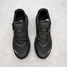 可隆KOLON SPORT 织物 VOYAGER 舒适系带 减震防滑抓地 低帮 徒步鞋 男女同款 男女同 可隆KOLON SPORT 织物 VOYAGER 舒适系带 减震防滑抓地 低帮 徒步鞋 男女同款 男女同