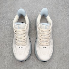 HOKA ONE ONE Clifton 克里夫顿10代专业性能减震公路跑步鞋 轻盈透气的针织网面和纱线 HOKA ONE ONE Clifton 克里夫顿10代专业性能减震公路跑步鞋 轻盈透气的针织网面和纱线